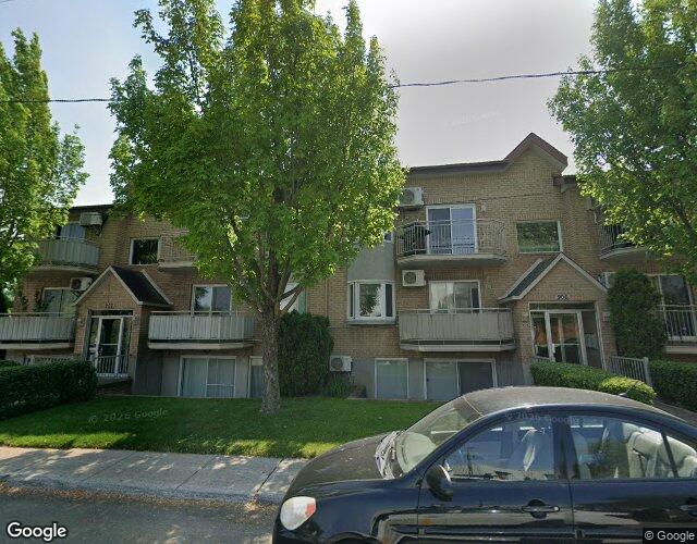 Vue Street View — Av. Champagnat, app. 105, Laval