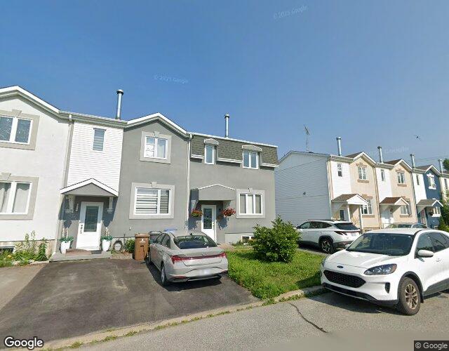 Vue Street View — Rue des Bouvreuils, Terrebonne