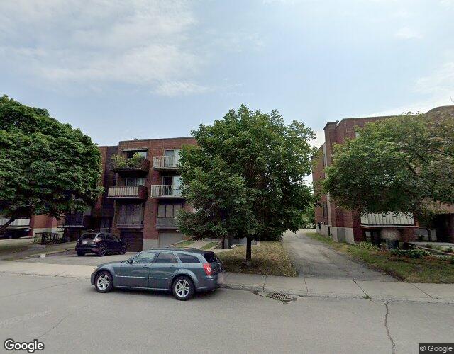 Vue Street View — Rue Madeleine-Huguenin, app. 5, Montréal