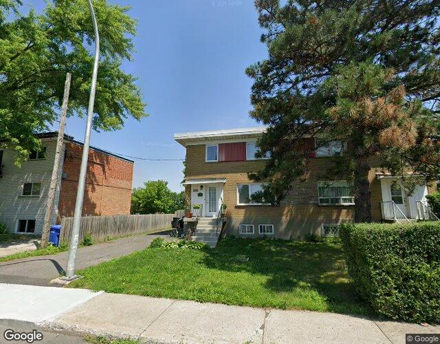 Vue Street View — Rue Notre-Dame-de-Grâces, Longueuil