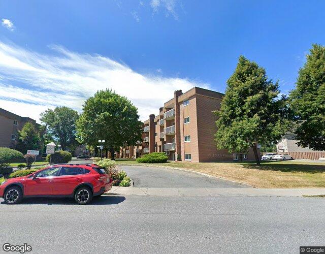 Vue Street View — Av. Ste-Catherine, app. 7, Saint-Hyacinthe