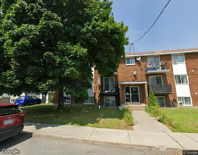 Vue Street View — Rue Papineau, Longueuil