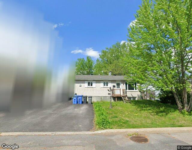 Vue Street View — Av. Péguy, Longueuil