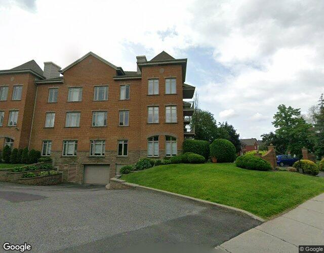 Vue Street View — Rue Upper Edison, app. 302, Saint-Lambert