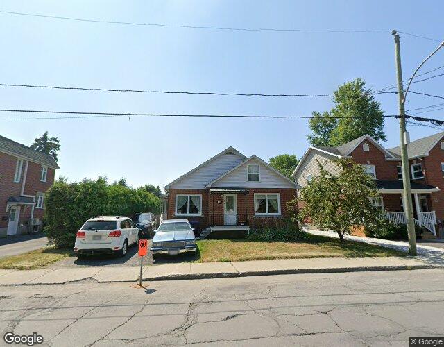 Vue Street View — Rue St-Hubert, Saint-Jean-sur-Richelieu