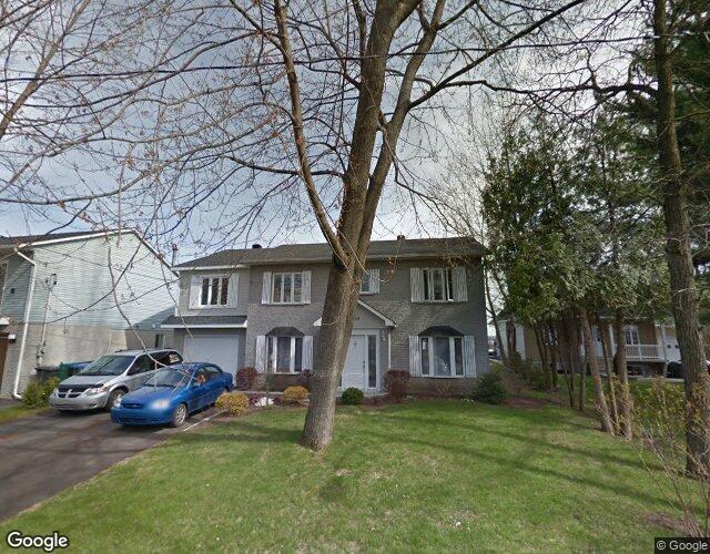 Vue Street View — Rue des Érables, Sainte-Marthe-sur-le-Lac