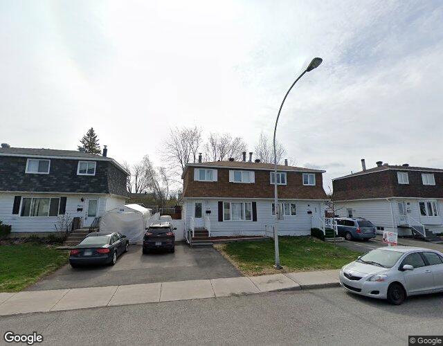 Vue Street View — Rue Nicole, Laval